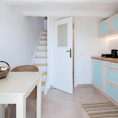 Case de vacanță Nausica House *