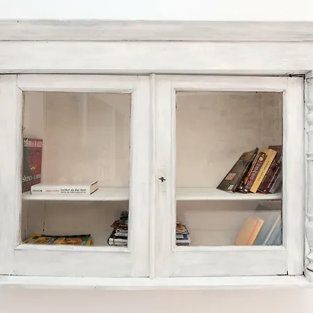 Nausica House בית נופש